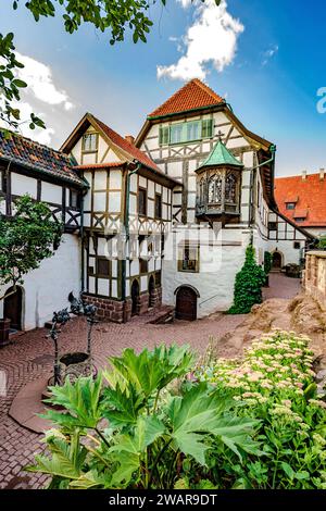 Bailiwick mit Margarethengang im ersten Hof der Wartburg in Eisenach, Thüringen Stockfoto