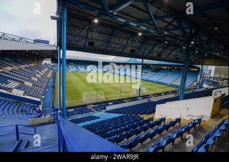 Sheffield, Großbritannien. Januar 2024. Ein allgemeiner Überblick über den Boden vor dem Spiel der dritten Runde des Emirates FA Cup Sheffield Wednesday gegen Cardiff City in Hillsborough, Sheffield, Großbritannien, 6. Januar 2024 (Foto: Craig Cresswell/News Images) in Sheffield, Großbritannien am 2024. (Foto: Craig Cresswell/News Images/SIPA USA) Credit: SIPA USA/Alamy Live News Stockfoto