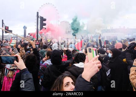 Westminster, London, Großbritannien. Januar 2024. Gaza, Waffenstillstand jetzt Protest der Schwestern Uncut und anderer Gruppen in Westminster, London. Quelle: Matthew Chattle/Alamy Live News Stockfoto