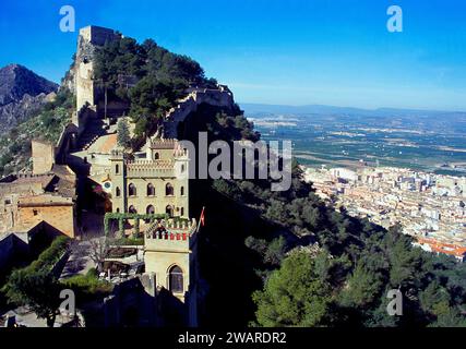 Schloss und Überblick über die Stadt. Xativa, Provinz Valencia, Comunidad Valenciana, Spanien. Stockfoto