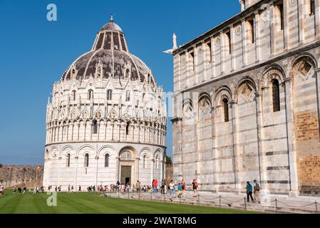 Kathedrale und Taufhaus in Pisa, Italien Stockfoto
