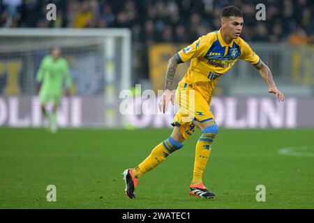 Frosinone, Italien. 6. Januar 2024, Stadio Benito Stirpe, Frosinone, Italien; Fußball der Serie A; Frosinone versus Monza; Enzo Barrenechea von Frosinone Credit: Roberto Ramaccia/Alamy Live News Stockfoto