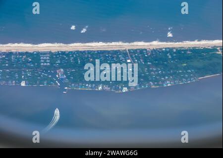 Erkunden Sie die Luft auf Long Island, NY: Strände, Landschaften und Luftfahrtwunder. Erleben Sie die Schönheit von oben – ideal für Reisen, Natur und A Stockfoto