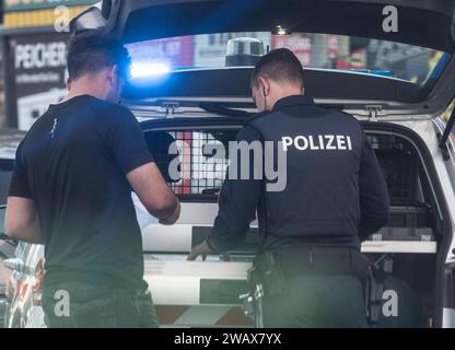 die österreichische Polizei ist wie alle anderen Polizeisymbole und -Zeichen der österreichischen Polizei Stockfoto