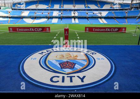 Manchester, Großbritannien. Januar 2024. Innenansicht des Stadions vor dem dritten Runde des Emirates FA Cups Manchester City gegen Huddersfield Town im Etihad Stadium, Manchester, Großbritannien, 7. Januar 2024 (Foto: Conor Molloy/News Images) Credit: News Images LTD/Alamy Live News Stockfoto