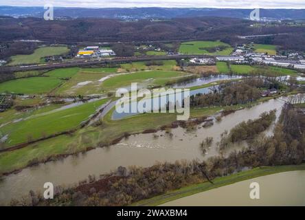 Luftbild, Ruhrhochwasser, Weihnachtshochwasser 2023, Fluss Ruhr tritt nach starken Regenfällen über die Ufer, Überschwemmungsgebiet Ruhraue Obergraben, Wetter, Ruhrgebiet, Nordrhein-Westfalen, Deutschland ACHTUNGxMINDESTHONORARx60xEURO *** Luftbild, Ruhrflut, Weihnachtsflut 2023, Ruhrgebiet nach Starkregen überschwemmt sein Ufer, Hochwassergebiet Ruhraue Obergraben, Wetter, Ruhrgebiet, Nordrhein-Westfalen, Deutschland ATTENTIONxMINDESTHONORARx60xEURO Stockfoto