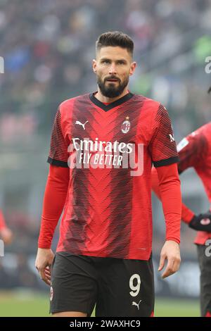 17. Dezember 2023 Mailand - Italien - Sport, Fußball - Mailand vs Monza italienische Meisterschaft 2023/2024 - G. Meazza Stadium - im Bild: Olivier Giroud ( Stockfoto