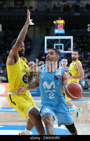 Spieler von Movistar Estudiantes im Spiel leb Oro zwischen Movistar Estudiantes und Club Ourense im Wizink Center. Madrid Januar Stockfoto