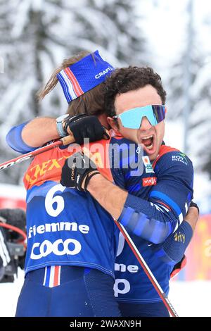 Cermis, Italien. Januar 2024. © Pierre Teyssot/MAXPPP; Skilanglauf-Weltmeisterschaft in Cermis, Italien am 7. Januar 2024. Val Di Fiemme Cermis Endbesteigung der Tour de Ski, Hugo Lapalus (FRA) und Frankreichs Jules Lapierre © Pierre Teyssot/Maxppp Credit: MAXPPP/Alamy Live News Stockfoto