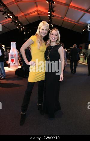 Natascha Gruen und Nova Meierhenrich ESCADA SPORT Escada SPORT Show während der Mercedes-Benz Fashion Week in Berlin - 18.01.2012 Copyright: XJamesxColdreyx Stockfoto