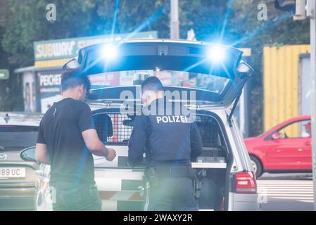 die österreichische Polizei ist wie alle anderen Polizeisymbole und -Zeichen der österreichischen Polizei Stockfoto