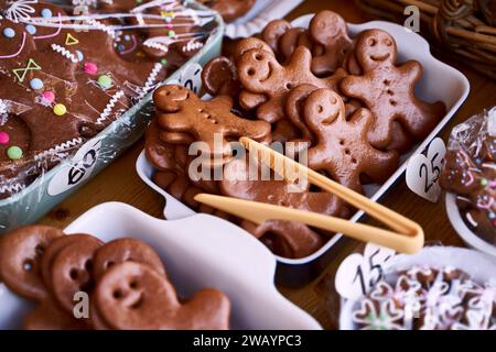 Pernicky, traditionelle Chezch Lebkuchen Mann Kekse auf einem Verkauf in Prag Stockfoto