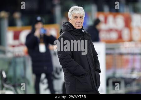 Rom, Italie. Januar 2024. Gian Piero Gasperini Cheftrainer von Atalanta sieht beim italienischen Meisterschaftsspiel der Serie A zwischen AS Roma und Atalanta BC am 7. Januar 2024 im Stadio Olimpico in Rom, Italien - Foto Federico Proietti/DPPI Credit: DPPI Media/Alamy Live News Stockfoto