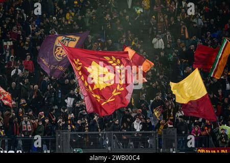 Rom, Italien. Januar 2024. AS Roma Supporters während der italienischen Fußball-Meisterschaftsliga 2023/2024 im Olympischen Stadion in Rom am 07. Januar 2024. Quelle: Unabhängige Fotoagentur/Alamy Live News Stockfoto