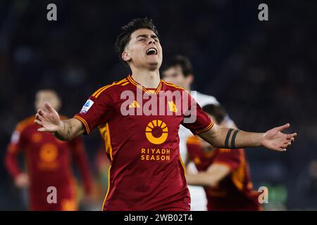 Rom, Italie. Januar 2024. Paulo Dybala von Roma reagiert während des italienischen Meisterschaftsspiels Serie A zwischen AS Roma und Atalanta BC am 7. Januar 2024 im Stadio Olimpico in Rom, Italien - Foto Federico Proietti/DPPI Credit: DPPI Media/Alamy Live News Stockfoto