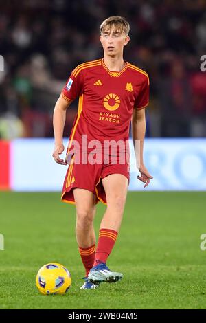 Rom, Italien. Januar 2024. Dean Huijsen von AS Roma während des Fußballspiels der Serie A zwischen AS Roma und Atalanta BC im Olimpico-Stadion in Rom (Italien), 7. Januar 2024. Quelle: Insidefoto di andrea staccioli/Alamy Live News Stockfoto