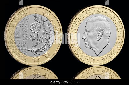 Flowers of the Four Nations £2 aus dem britischen jährlichen Münzset 2024 mit dem 1. Münzporträt von König Karl III. Von Martin Jennings Stockfoto