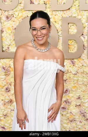 Ali Wong nimmt am 7. Januar 2024 an den 81. Jährlichen Golden Globe Awards im Beverly Hilton in Beverly Hills, Kalifornien, Teil. Foto: Casey Flanigan/imageSPACE/SIPA USA Stockfoto