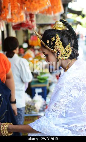 Der farbenfrohe Pak Khlong Talat ( Blumenmarkt ) in Bangkok, Thailand. Stockfoto