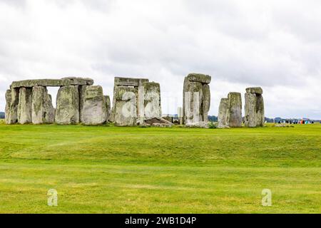 Stonehenge Steinkreis Monument auf der salisbury Ebene in Wiltshire, Herbst 2023, prähistorisches Monument und Besucherzentrum, England, Großbritannien, 2023 Stockfoto
