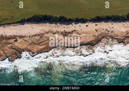 Luftaufnahmen von der Wild Coast von Südafrika. Stockfoto