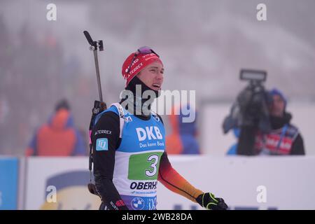 Oberhof, Deutschland. Januar 2024. Oberhof, 7. Januar 2024: Benedikt Doll ( Deutschland ) beim BMW IBU WM BIATHLON in der ARENA AM RENNSTEIG in Oberhof. (Julia Kneissl/SPP) Credit: SPP Sport Press Photo. /Alamy Live News Stockfoto