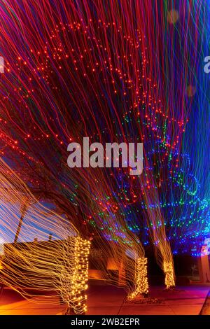 weihnachtsbeleuchtung auf der öffentlichen Ausstellung Stockfoto