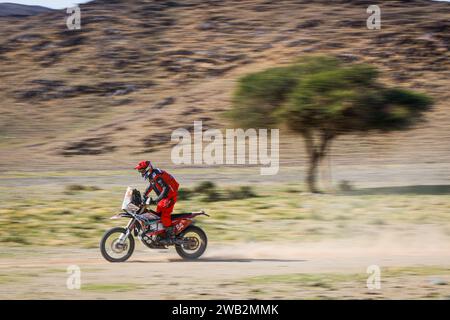 Al Salamiya, Saudi Arabien - 01.08.2024, 64 DUCHENE Romain (fra), Team GP Motors, KTM, Moto, Originals von Motul, Aktion während der dritten Etappe der Dakar 2024 am 8. Januar 2024 zwischen Al Duwadimi und Al Salamiya, Saudi-Arabien - Foto Frédéric Le Floc'h/DPPI Credit: DPPI Media/Alamy Live News Stockfoto