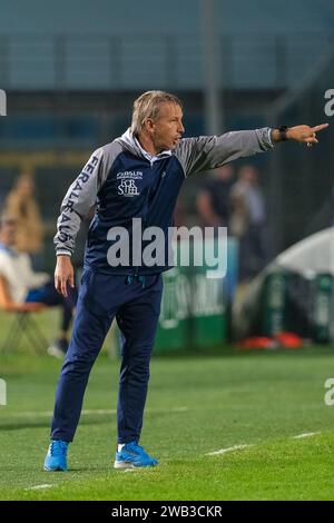 Stefano Vecchi Cheftrainer von Feralpisal˜ während des italienischen Fußballspiels der Serie B zwischen Brescia Calcio und Feralpisal˜ bei Mario Rigamont Stockfoto