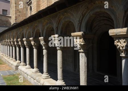 Hauptstädte des Kreuzgangs der Kathedrale von Santa Maria, La Seu de Urgell, Provinz Lleida, Katalonien, Spanien Stockfoto