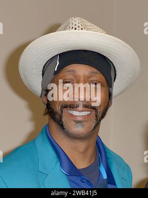 **DATEIFOTO** Katt Williams geht viral auf Club Shay Shay Interview. MIAMI, FL – 01. APRIL: Katt Williams tritt am 1. April 2017 auf der „Great America Tour“ im James L. Knight Center in Miami, Florida auf. Quelle: MPI10/MediaPunch Stockfoto