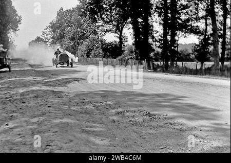 Erste Ausgabe des 24-Stunden-Sportwagenrennens von Le Mans (24 heures du Mans). 26. Und 27. Juni 1906. Foto von Jean de Biré Stockfoto