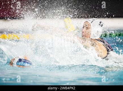 EINDHOVEN - Louise Guillet aus Frankreich während des Europapokals der Frauen im Schwimmstadion Pieter van den Hoogenband. ANP SEM VAN DER WAL Stockfoto