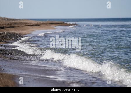 Klitmoller Sanfte Wellen Am Magischen Sandstrand, Fabelhaftes Blaues Wasser, Stockfoto