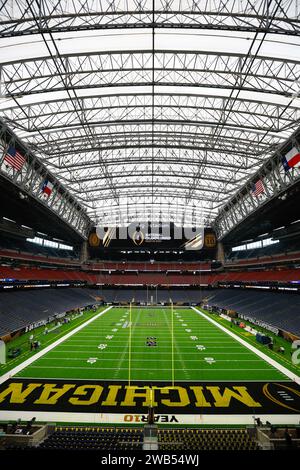 Houston, TX, USA. Januar 2024. Im Stadion vor dem College Football Playoff National Championship Spiel zwischen den Michigan Wolverines und den Washington Huskies im NRG Stadium in Houston, Texas. Darren Lee/CSM/Alamy Live News Stockfoto