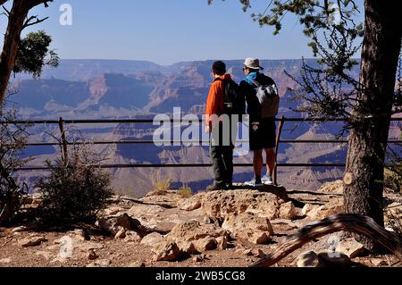 Grand Canyon / Grand Canyon National Park /Arizona /USA/ 09.September 2019 /Vistor im Grand Canyon Visitor Center und Grand Canyon Grand Park Trail am montag, 9. september 2019 usa Datum Schönheit des Gran Canyon National Park und Trail des Grand Canyon of Arizona USA. Foto: Francis Joseph Dean / Deanpictures. Stockfoto