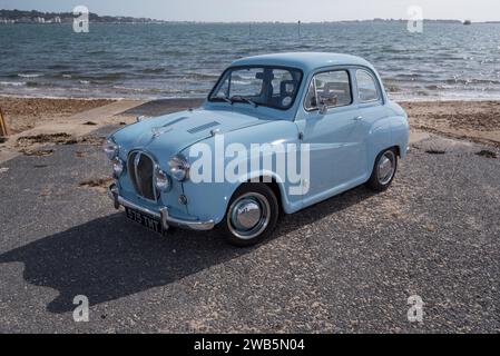 Austin A35 kleiner britischer Oldtimer Stockfoto