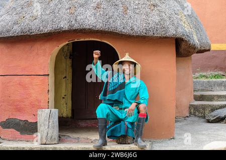 Männlicher Erwachsener, Lesedi Cultural Village, Lanseria, Gauteng, Südafrika Stockfoto