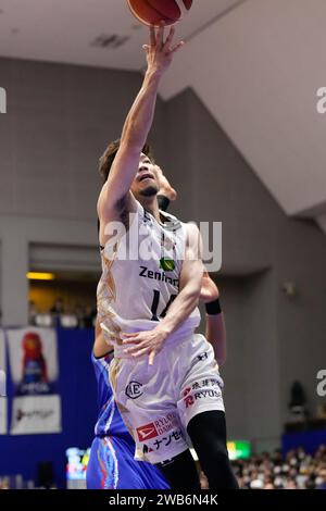Ryuichi Kishimoto (Goldene Könige), 6. JANUAR 2024 - Basketball: 2023-24 B. LIGA B1 Ligaspiel zwischen Fighting Eagles Nagoya 68-57 Ryukyu Goldene Könige im Biwajima Sports Center in Nagoya, Japan. Quelle: SportsPressJP/AFLO/Alamy Live News Stockfoto