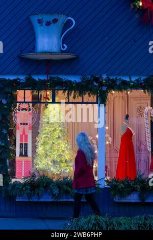 T's, Once Upon a Tea Leaf, Boutique, Shop, Downtown Maple Ridge, British Columbia, Kanada Stockfoto