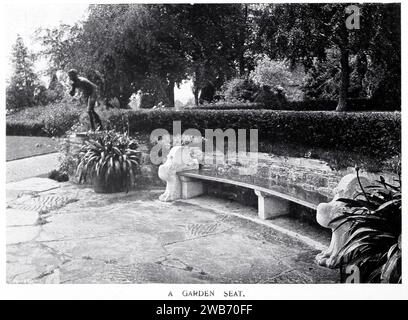 A Garden Seat Sedgwick Park in Gardens Old & New Vol 2. Stockfoto