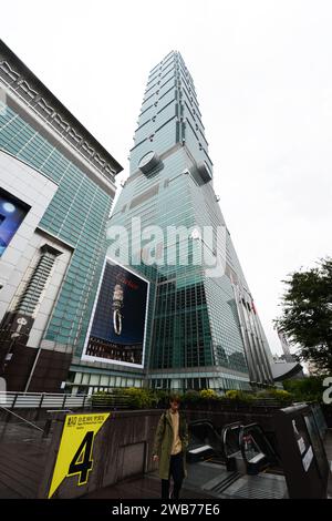 Das Taipei 101 Wolkenkratzer im Finanzviertel Taipeh, Taiwan. Stockfoto