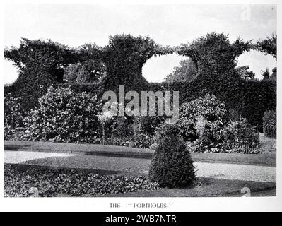 Die Bullaugen Sedgwick Park in Gardens Old & New Vol 2. Stockfoto