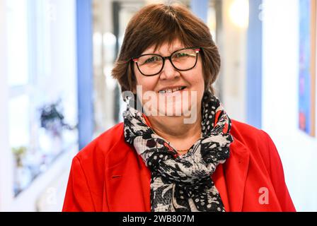 Berlin, Deutschland. Januar 2024. Gabi Grützner, Managing Director der Micro Resist Technology GmbH Credit: Jens Kalaene/dpa/Alamy Live News Stockfoto