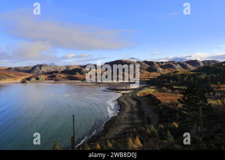 Herbstblick über Loch Ewe, Poolewe Village, Wester Ross, North West Highlands in Schottland, Großbritannien Stockfoto