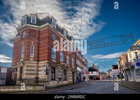 Newhaven, 6. Januar 2024: Die ehemalige National Westminster Bank und die High Street Stockfoto