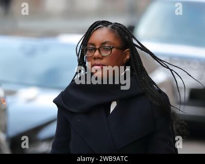 London, Vereinigtes Königreich, 9. Januar 2024. Kemi Badenoch, Staatssekretär für Wirtschaft und Handel, kommt zur wöchentlichen Kabinettssitzung. Stockfoto