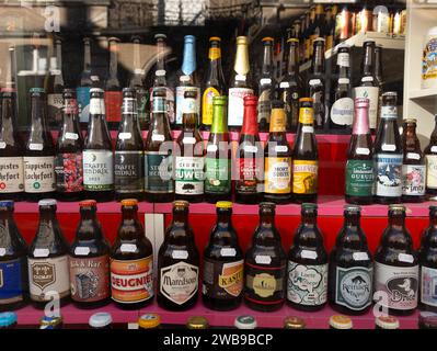 Schaufensterausstellung von Belguim Beer Brügge Belguim Stockfoto