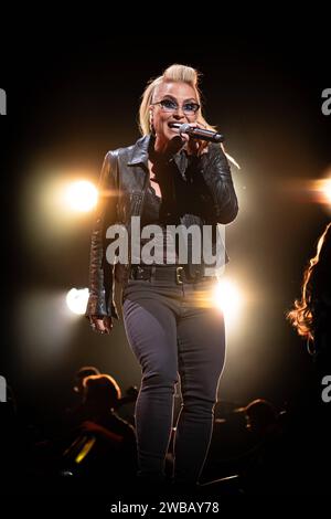 Die US-amerikanische Sängerin Anastacia Lyn Newkirk bei der Night of the Proms Tour 2023 in München. München Olympiahalle Bayern Deutschland *** US-Sängerin Anastacia Lyn Newkirk bei der Nacht der Proms Tour 2023 in München Olympiahalle Bayern Deutschland Stockfoto