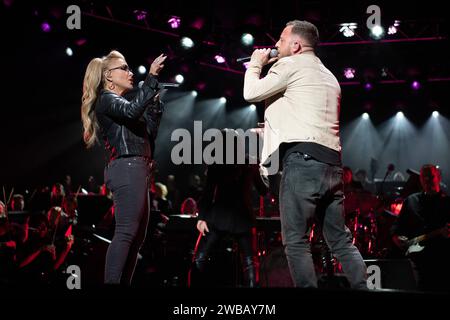 Die US-amerikanische Sängerin Anastacia Lyn Newkirk bei der Night of the Proms Tour 2023 in München. München Olympiahalle Bayern Deutschland *** US-Sängerin Anastacia Lyn Newkirk bei der Nacht der Proms Tour 2023 in München Olympiahalle Bayern Deutschland Stockfoto